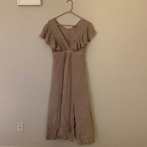 Baltic Born JENNIFER SAND DEEP V MAXI DRESS